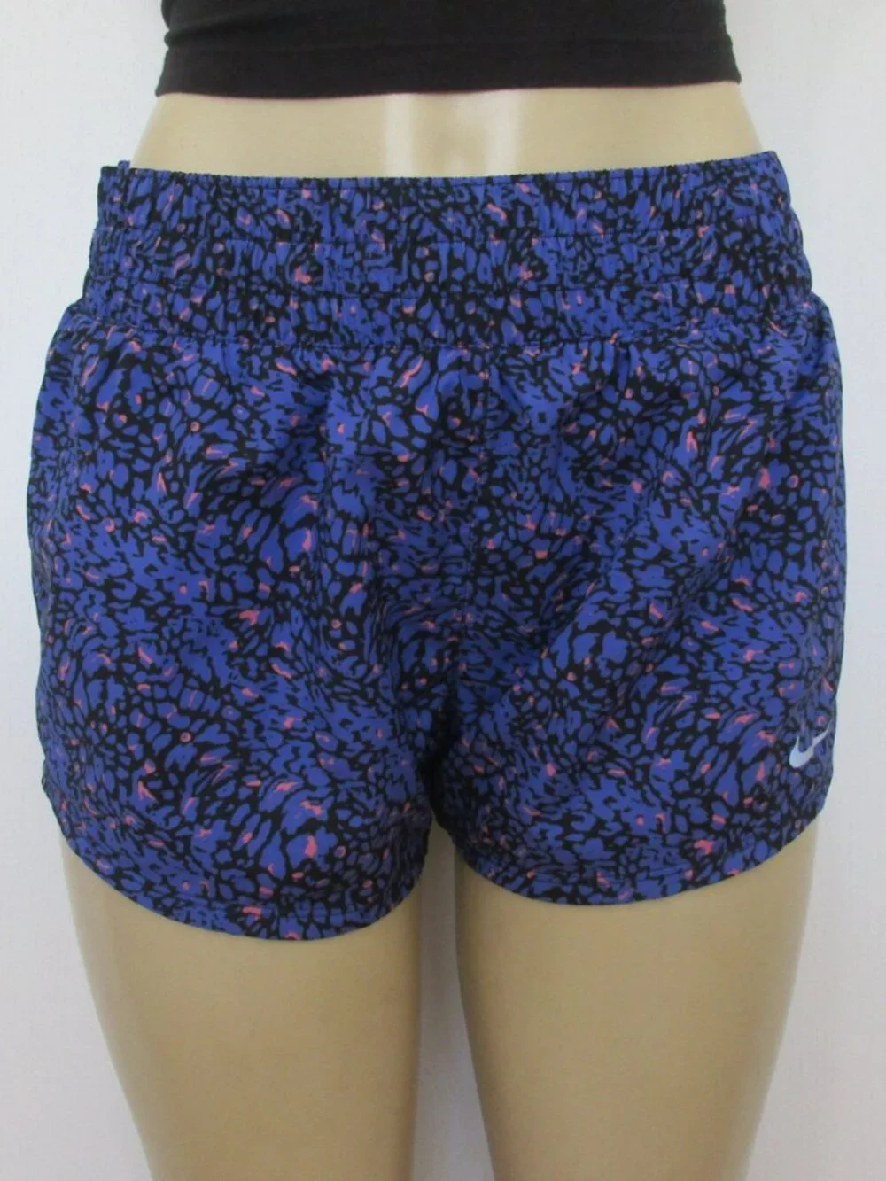 NIKE Athletic Shorts Size Medium DRI Fit Running Purple Print